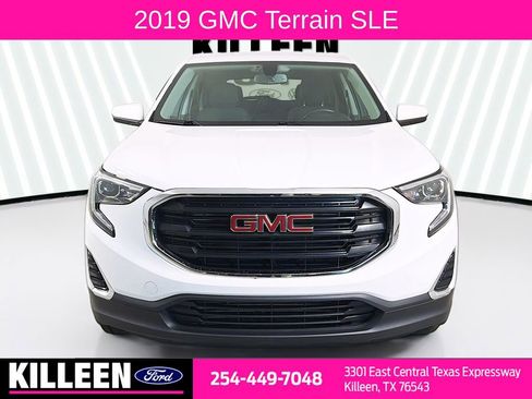 Used 2019 GMC Terrain SLE image 2