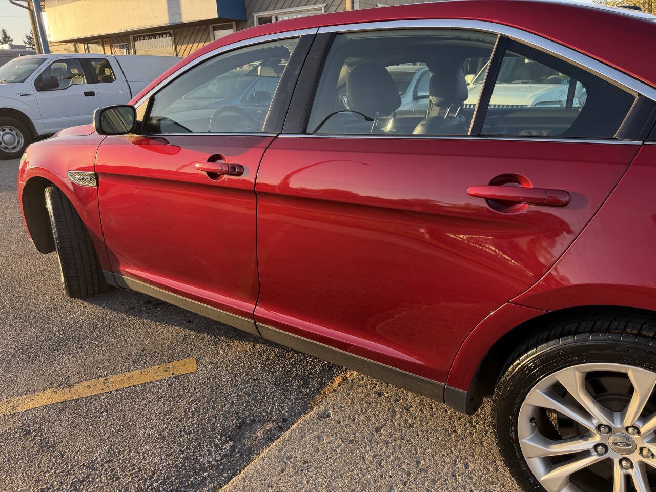 Used 2013 Ford Taurus SHO AWD/4WD image 15