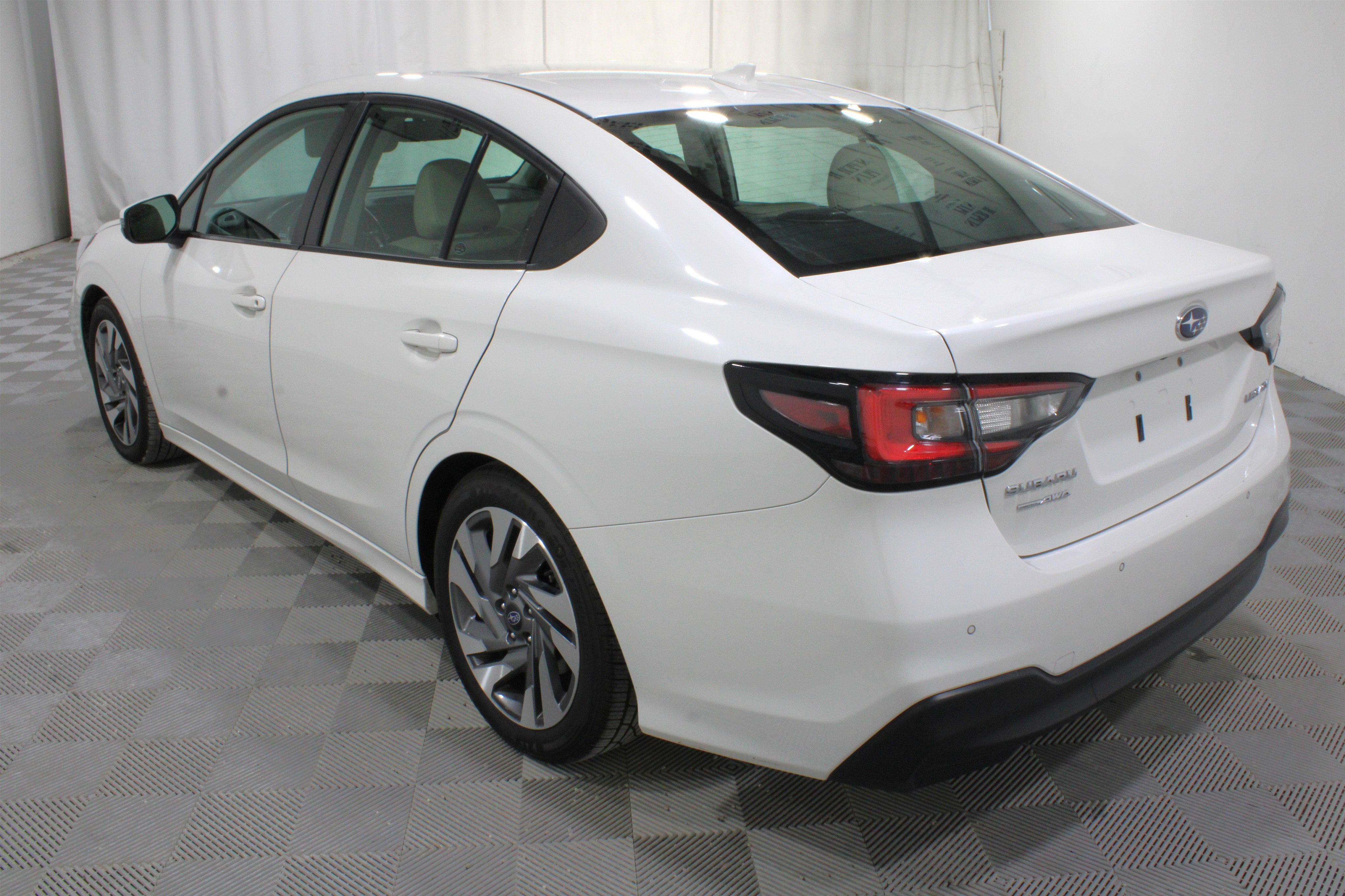 Used 2023 Subaru Legacy Limited AWD/4WD image 29