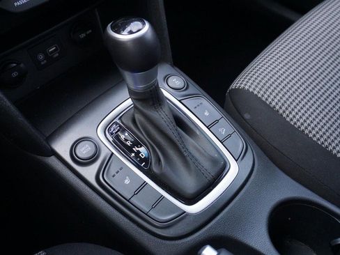 Used 2021 Hyundai Kona SEL image 40