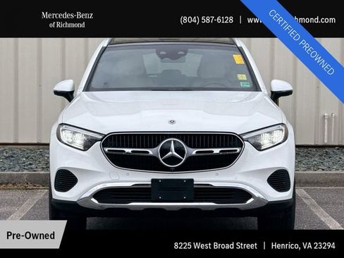 Used 2025 Mercedes-Benz GLC 300 4MATIC image 10