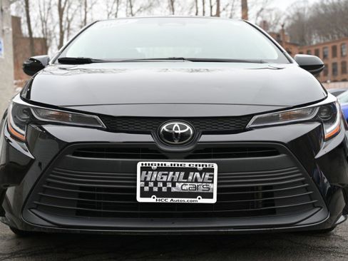 Used 2024 Toyota Corolla LE image 8