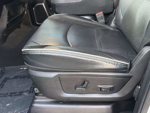 Used 2024 RAM 2500 Laramie image 26