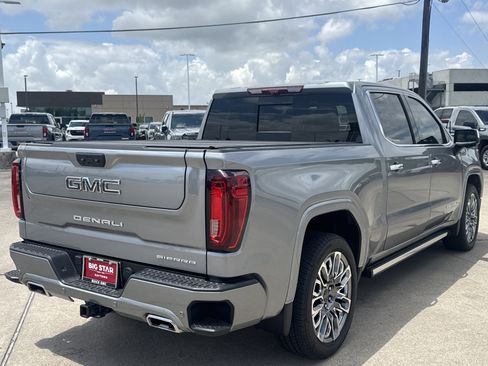 Used 2024 GMC Sierra 1500 Denali Ultimate AWD/4WD image 14