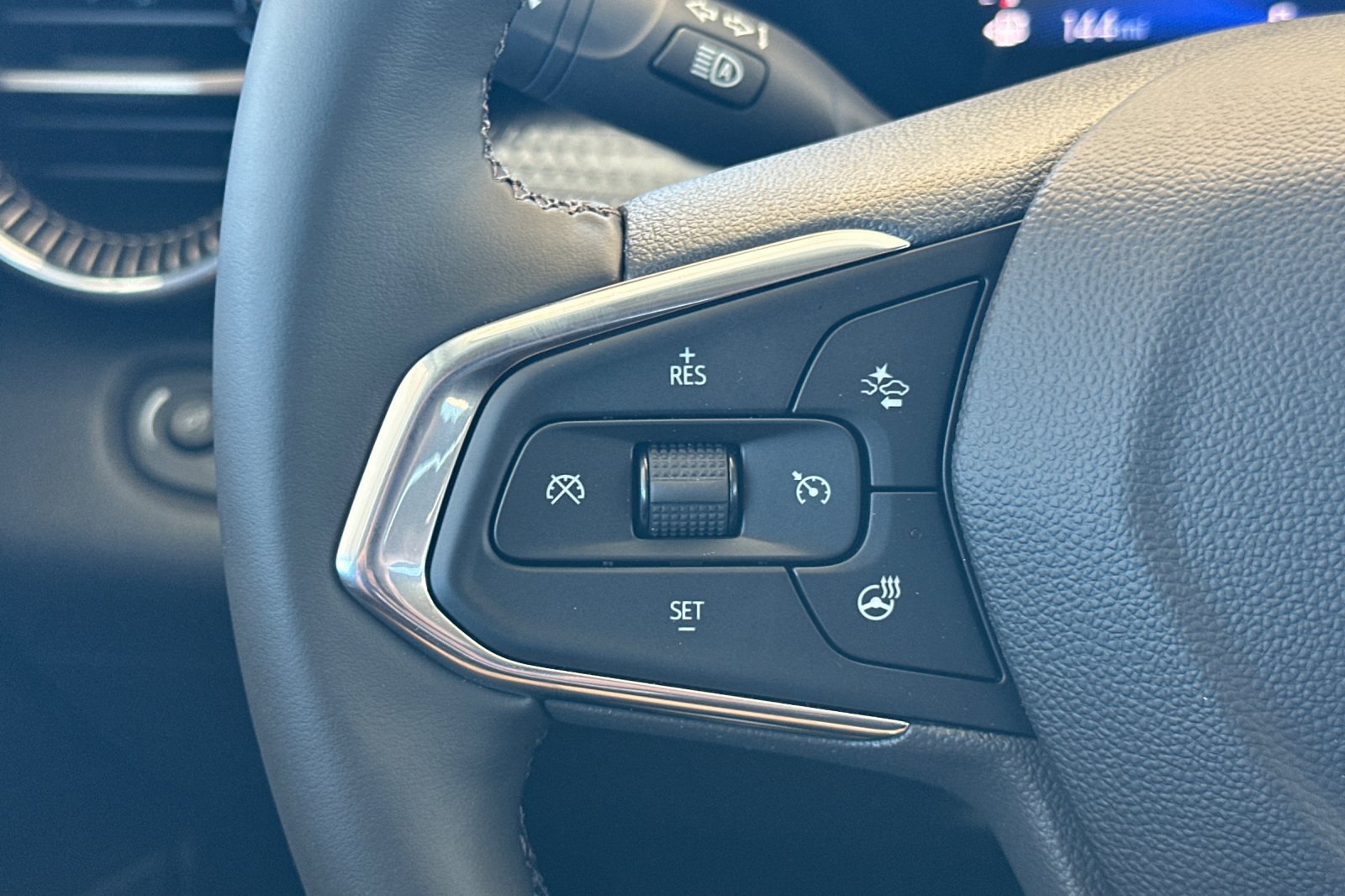 New 2026 Chevrolet Trax ACTIV w/ Driver Confidence Package FWD image 26