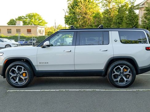 Used 2024 Rivian R1S Adventure AWD/4WD image 4