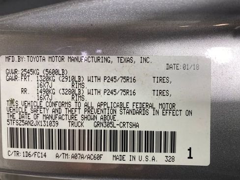 Used 2018 Toyota Tacoma SR5 image 24