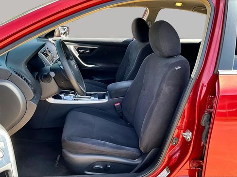 Used 2013 Nissan Altima 2.5 S FWD image 8