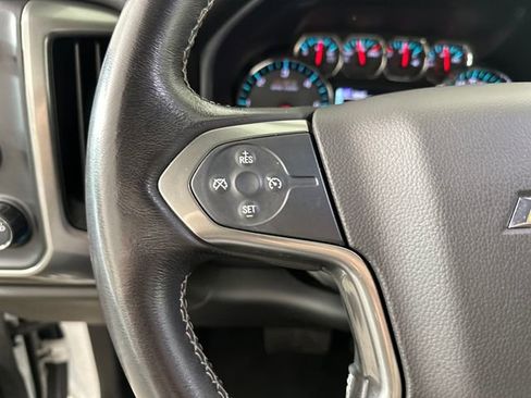 Used 2018 Chevrolet Silverado 1500 LT w/ Redline Edition image 15