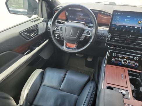 Used 2024 Lincoln Navigator L Reserve AWD/4WD image 26