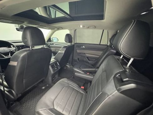 Used 2022 Volkswagen Atlas SEL Premium AWD/4WD image 42