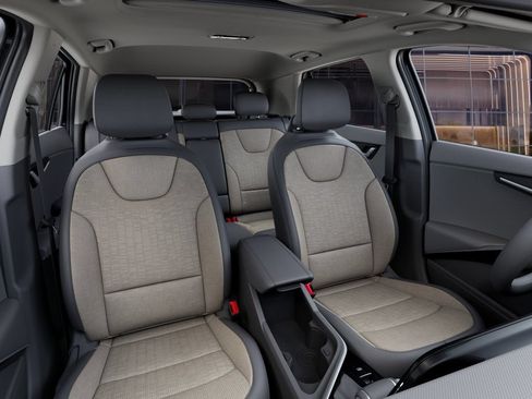 New 2026 Kia Niro SX Touring FWD image 15