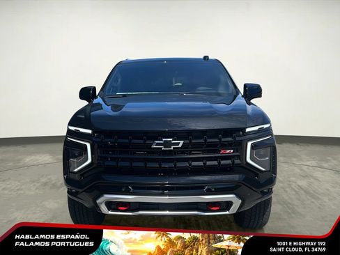 New 2026 Chevrolet Suburban Z71 w/ Z71 Off-Road Package AWD/4WD image 9