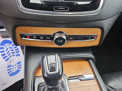 Used 2018 Volvo XC90 T6 Inscription w/ Convenience Package AWD/4WD image 19