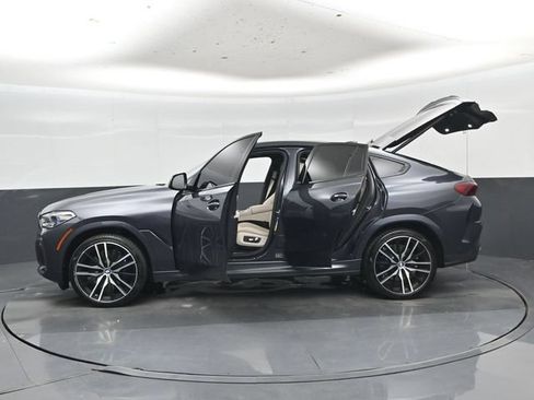 Used 2021 BMW X6 M50i w/ Executive Package AWD/4WD image 59