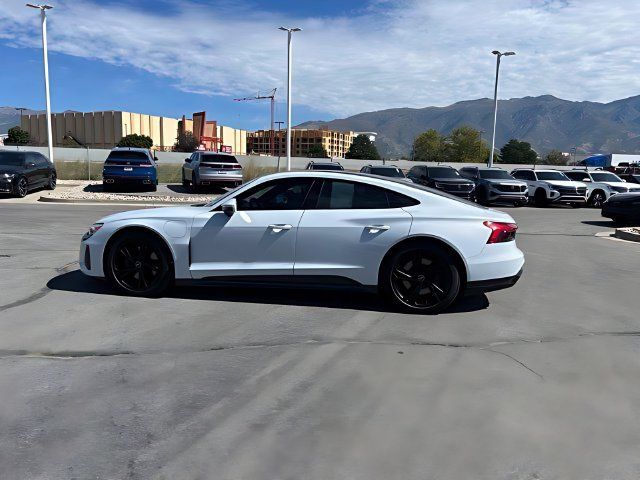 Used 2023 Audi e-tron GT Premium Plus AWD/4WD image 7