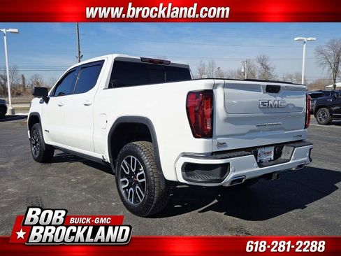 Used 2025 GMC Sierra 1500 AT4 w/ AT4 Premium Package AWD/4WD image 5