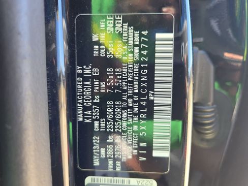 Certified 2022 Kia Sorento S w/ Panoramic Sunroof Package image 35