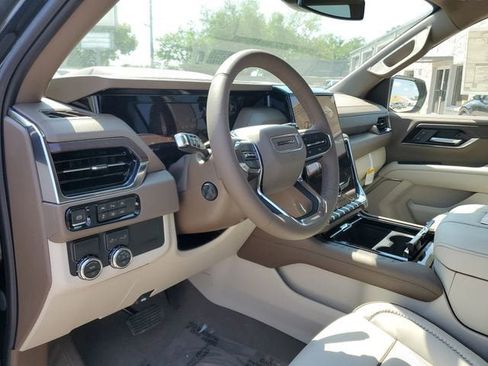 New 2026 GMC Yukon XL Denali w/ Sun & Power Step Package RWD image 20