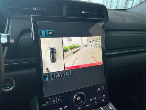 New 2026 GMC Terrain AT4 w/ Convenience Package III image 15