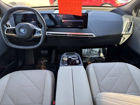 Certified 2025 BMW iX xDrive50 image 15