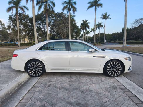 Used 2020 Lincoln Continental Black Label image 19