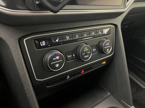 Used 2019 Volkswagen Atlas SE AWD/4WD image 31