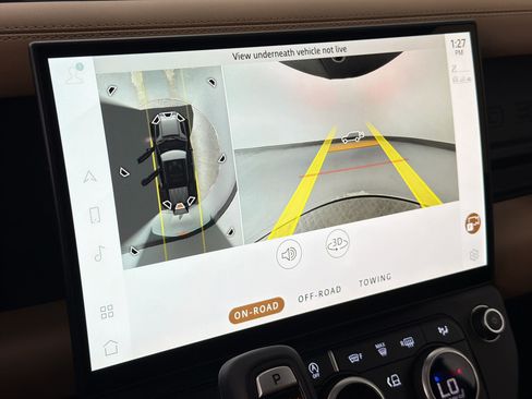 New 2026 Land Rover Defender 110 X-Dynamic SE image 22