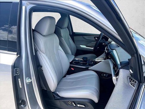 Used 2024 Acura MDX FWD w/ Technology Package image 9