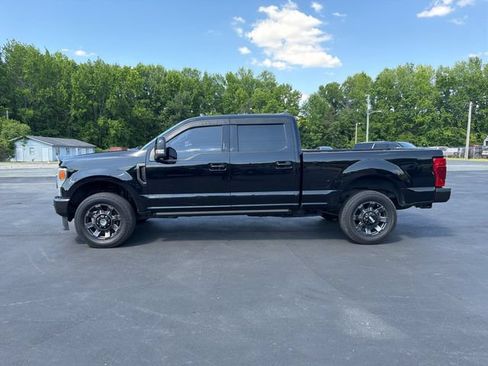Used 2020 Ford F250 Lariat w/ Lariat Ultimate Package AWD/4WD image 9