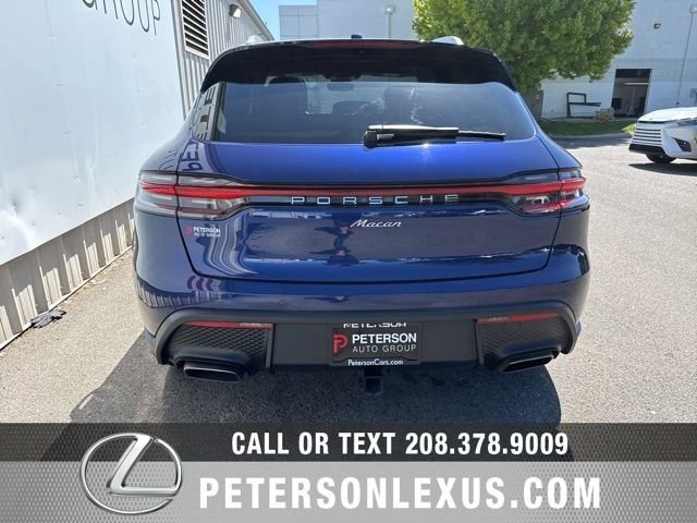 Used 2022 Porsche Macan AWD/4WD image 5