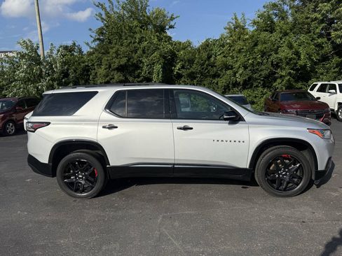 Used 2020 Chevrolet Traverse Premier w/ Redline Edition AWD/4WD image 6