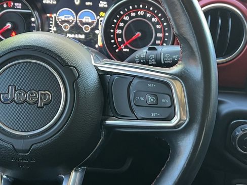 Used 2019 Jeep Wrangler Unlimited Rubicon image 38