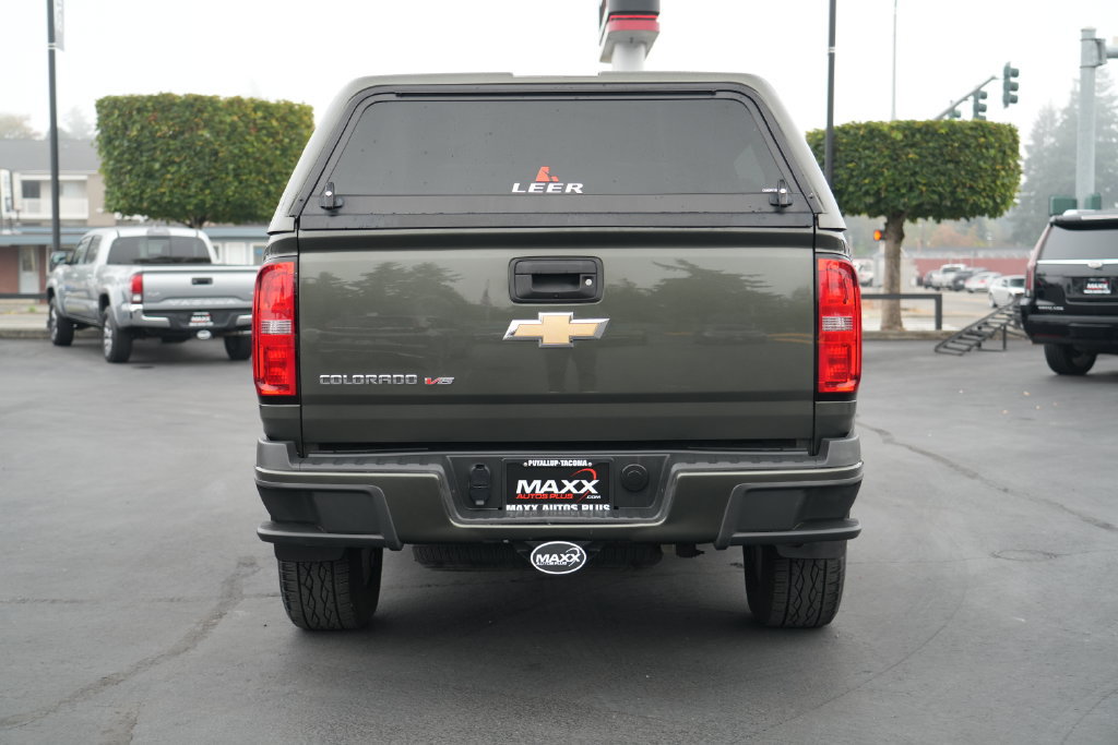 Used 2018 Chevrolet Colorado Z71 AWD/4WD image 9