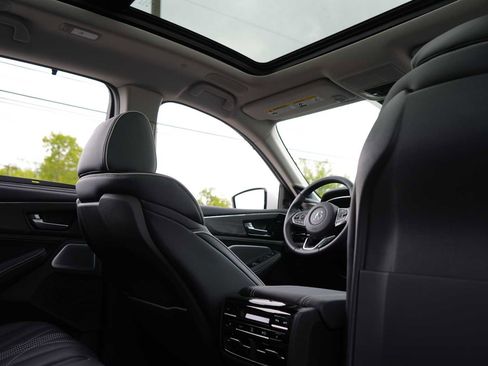 Certified 2026 Acura MDX SH-AWD w/ Advance Package image 32