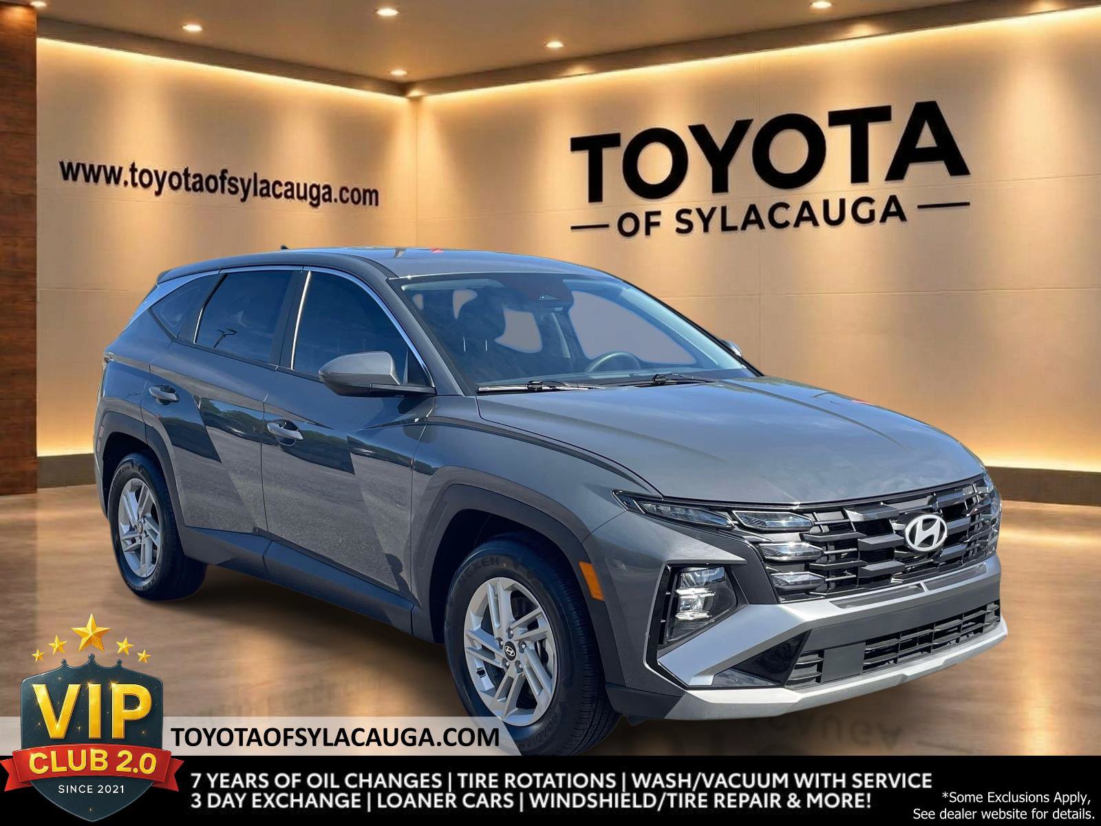Used 2025 Hyundai Tucson SE FWD image 1