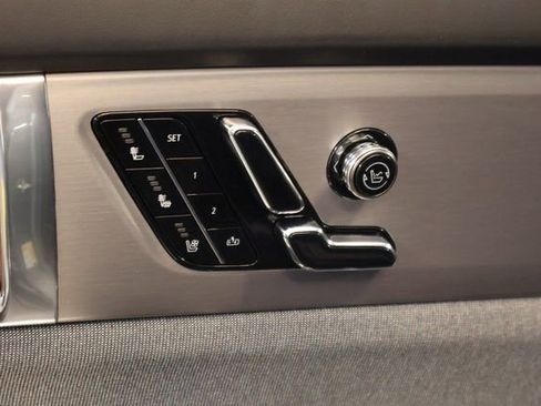 New 2026 Cadillac Vistiq Premium Luxury image 8