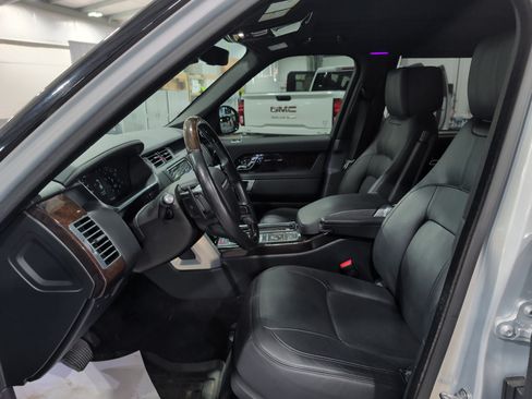 Used 2019 Land Rover Range Rover Long Wheelbase Supercharged AWD/4WD image 7