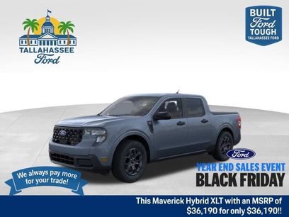 New 2025 Ford Maverick XLT w/ XLT Luxury Package
