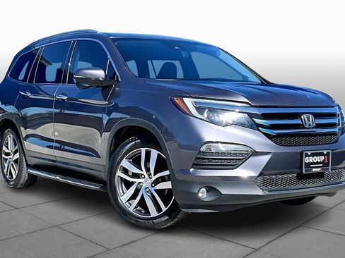 Used 2016 Honda Pilot Touring image 2