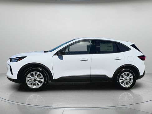 New 2026 Ford Escape Active w/ Cold Weather Package FWD image 16