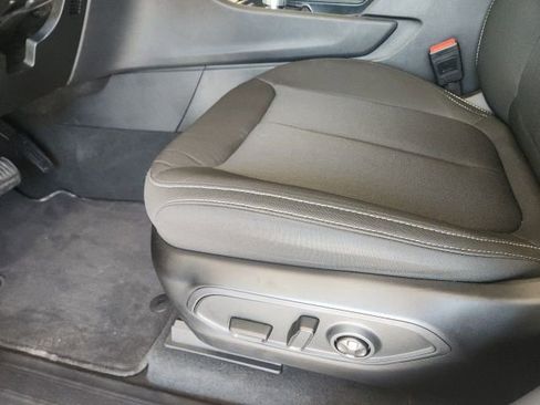 Certified 2024 Jeep Grand Cherokee Laredo X RWD image 31