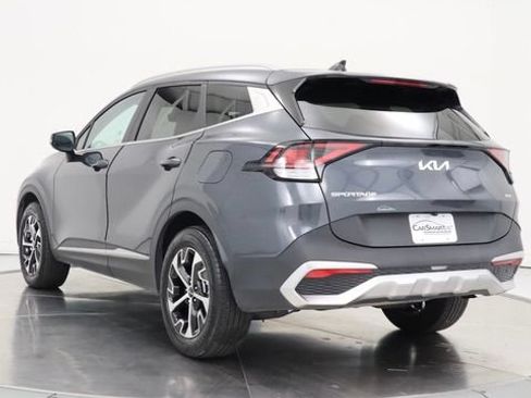Used 2023 Kia Sportage EX AWD/4WD image 3