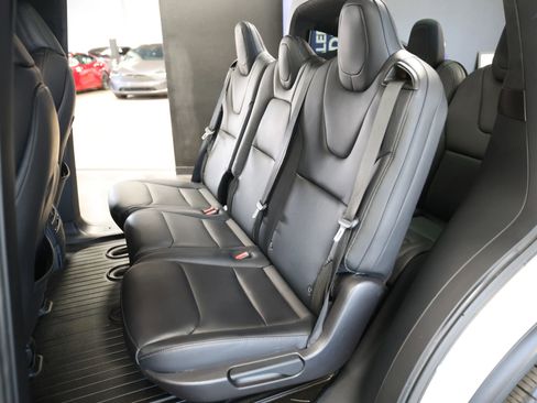 Used 2020 Tesla Model X Long Range AWD/4WD image 44