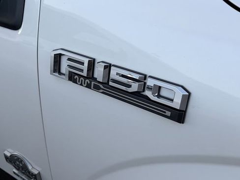 Used 2016 Ford F150 King Ranch w/ Equipment Group 601A Luxury AWD/4WD image 5