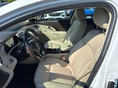 Used 2016 Buick LaCrosse Leather FWD image 4