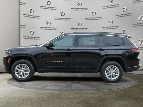 New 2025 Jeep Grand Cherokee L Laredo AWD/4WD image 2