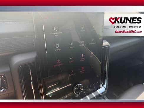 Used 2026 GMC Yukon AT4 Ultimate w/ LPO, Floor Liner Package AWD/4WD image 19