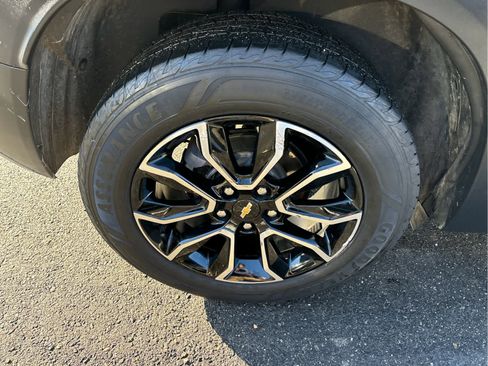 Certified 2023 Chevrolet TrailBlazer ACTIV w/ Convenience Package image 33