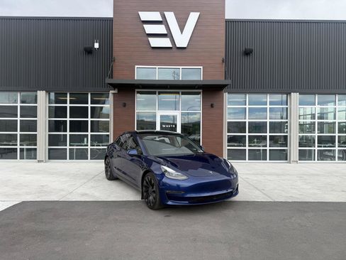 Used 2023 Tesla Model 3 Performance AWD/4WD image 1